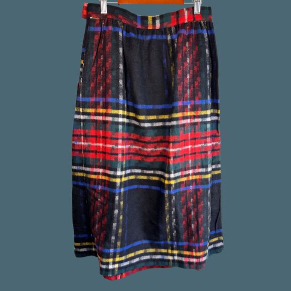 Vintage 70s Code: 7 Wool Plaid Skirt w/ Pockets - Picture 5 of 7